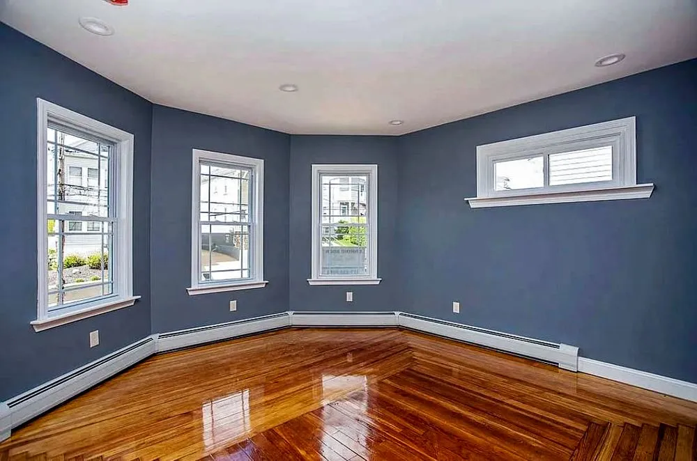 Slide of Flynn Contracting