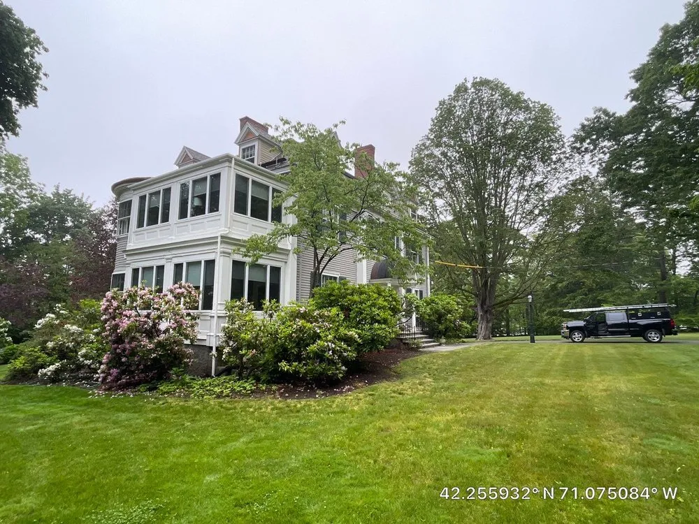 Slide of Flynn Roofing