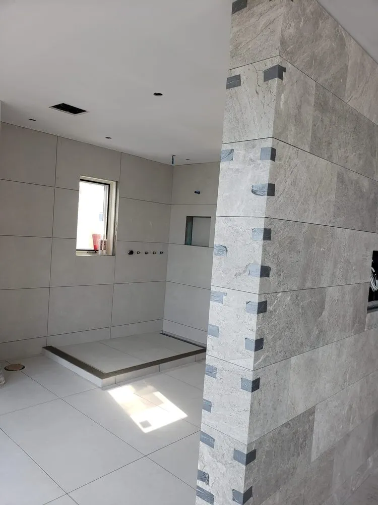 Slide of F&M Construction