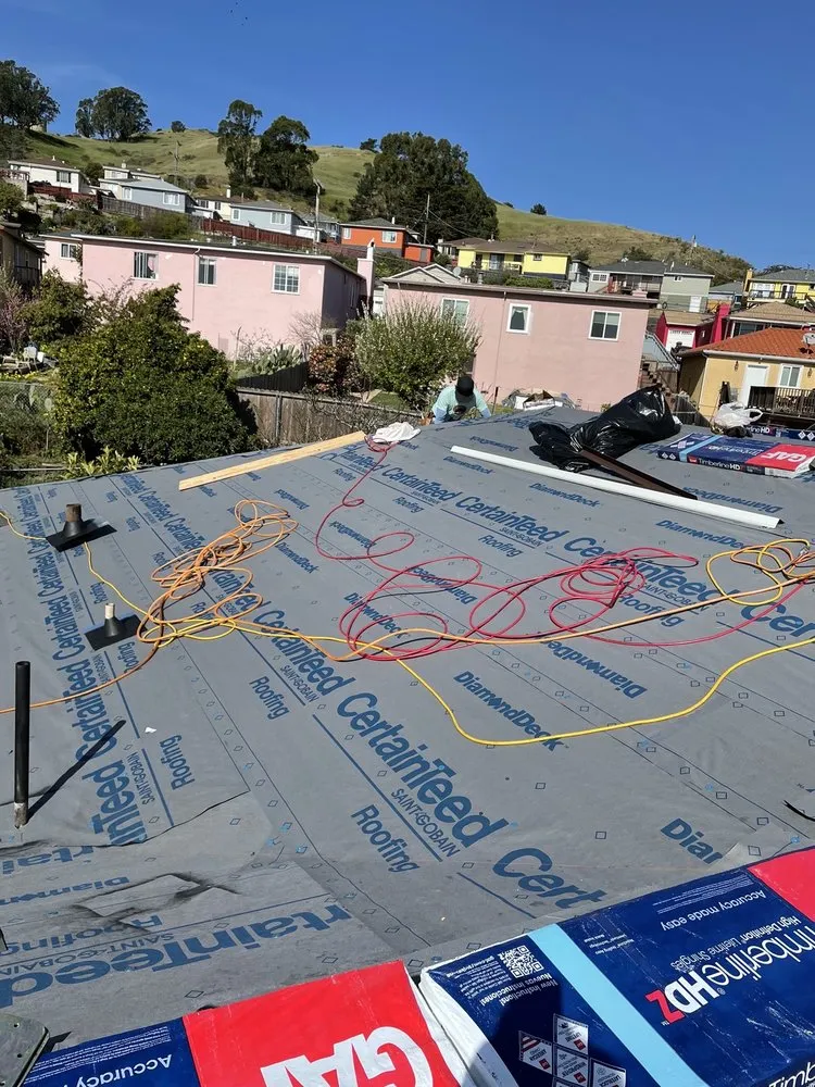 Slide of Fog City Roofing