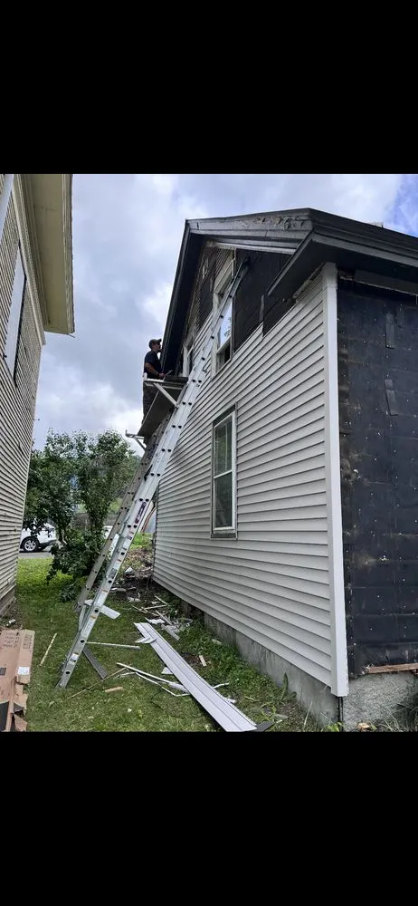 Slide of Foley contracting