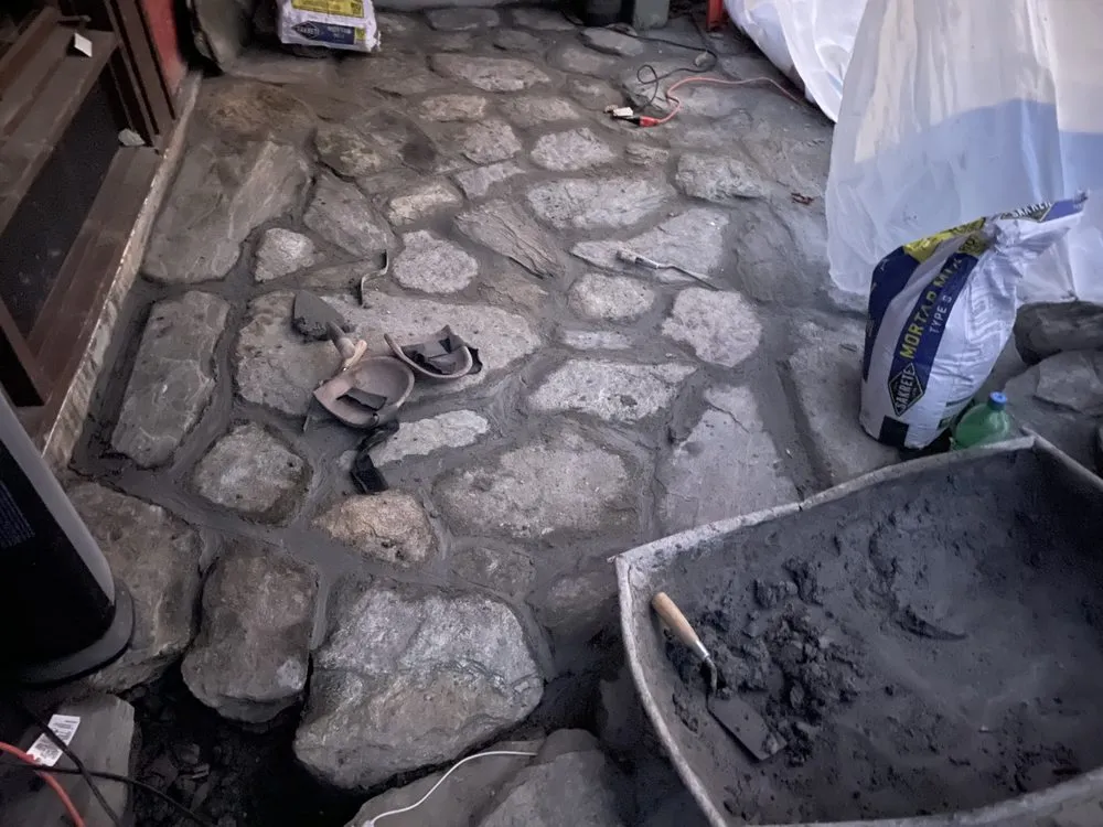 Slide of Foley contracting