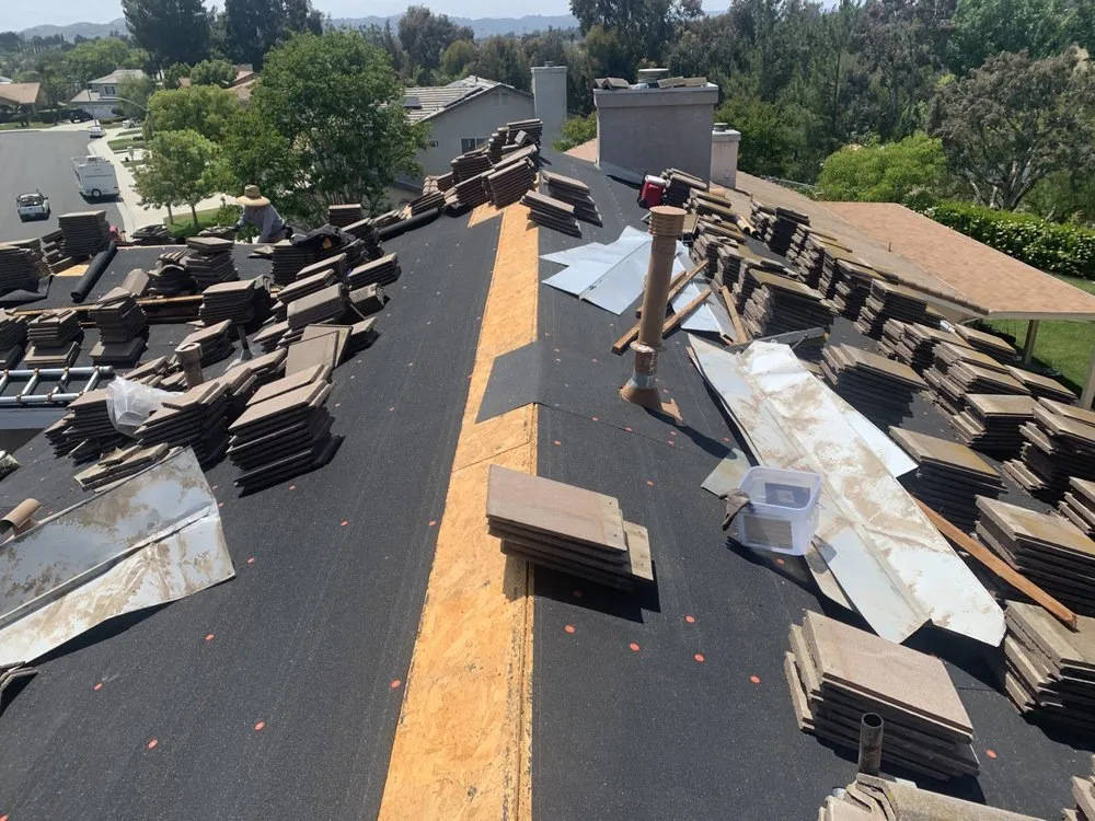 Slide of Fonseca’s Roofing