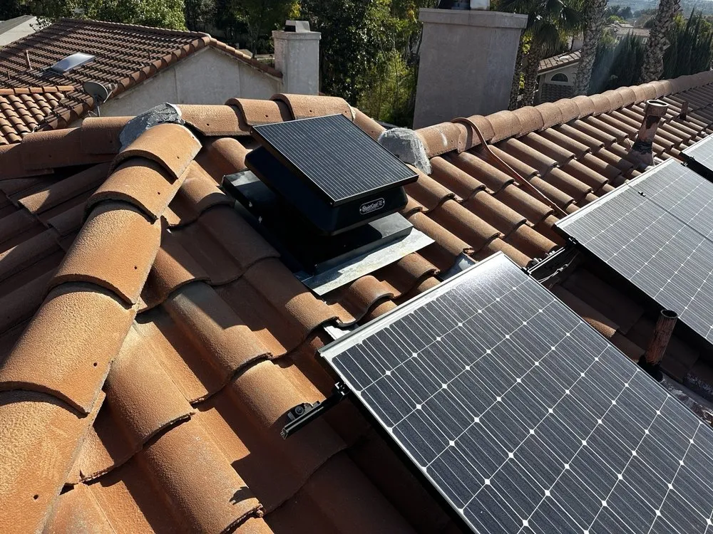 Slide of Fonseca’s Roofing