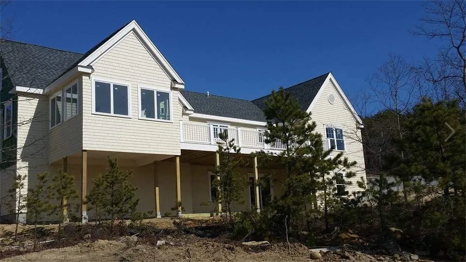 Slide of Fontes Frame2finish Construction