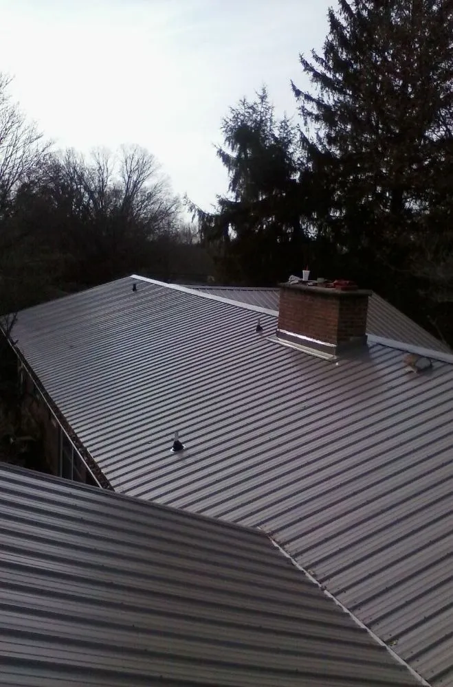 Slide of Fonzie's Roofing