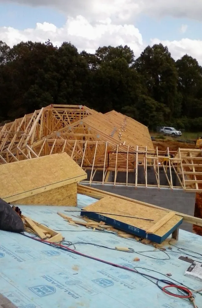 Slide of Fonzie's Roofing