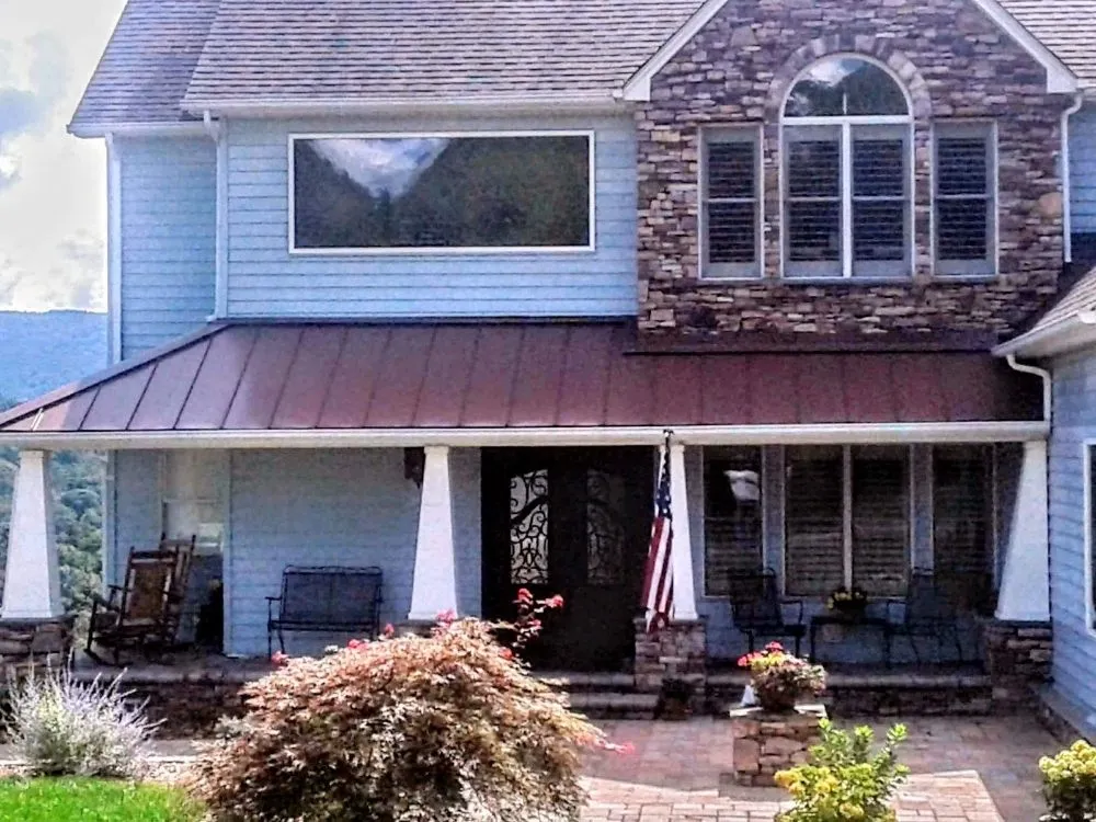 Slide of Fonzie's Roofing