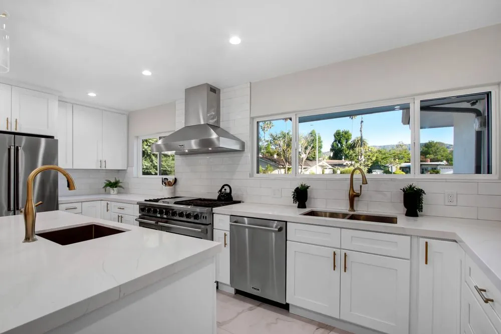 Slide of Foothill Renovators