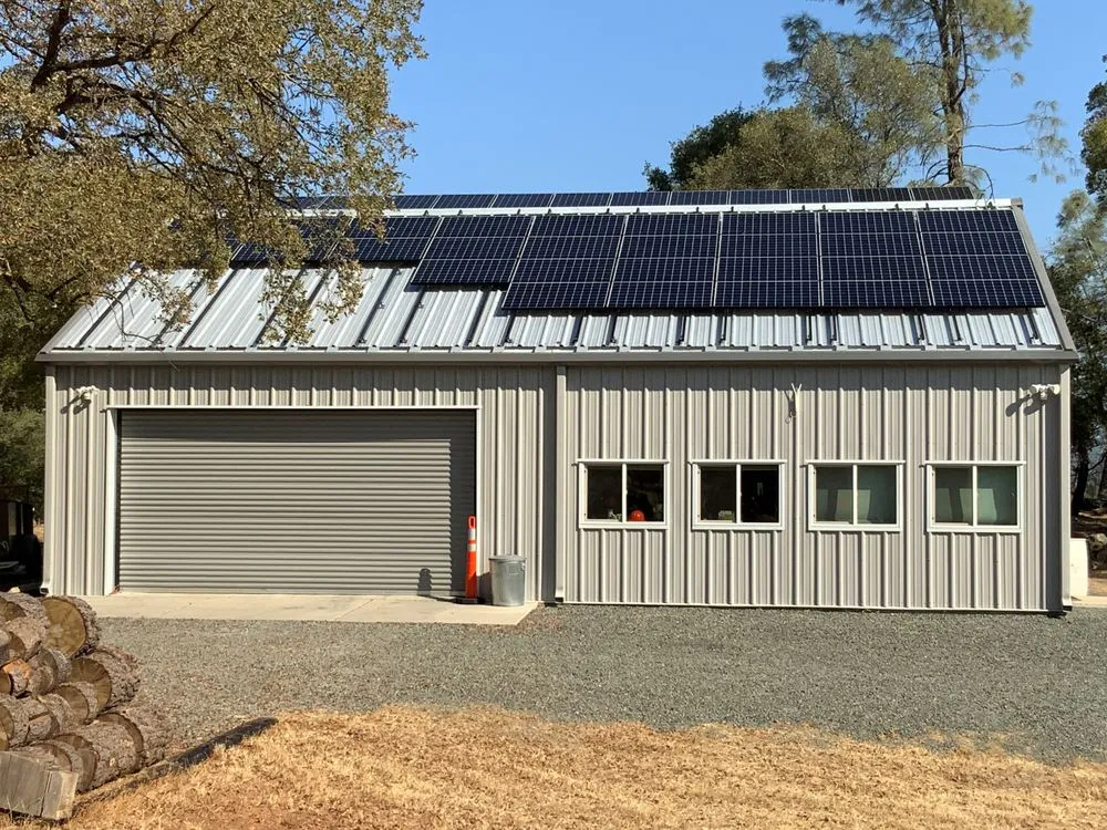 Slide of Foothills Solar Cleaning