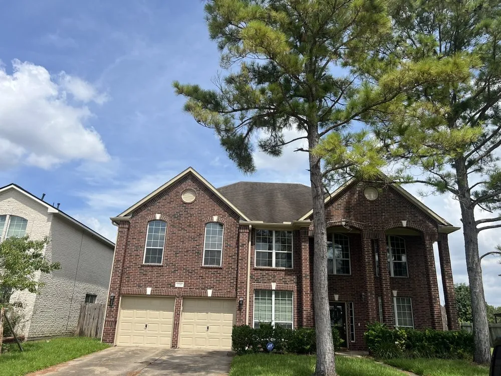 Slide of Forecast Roofing & Retrofit