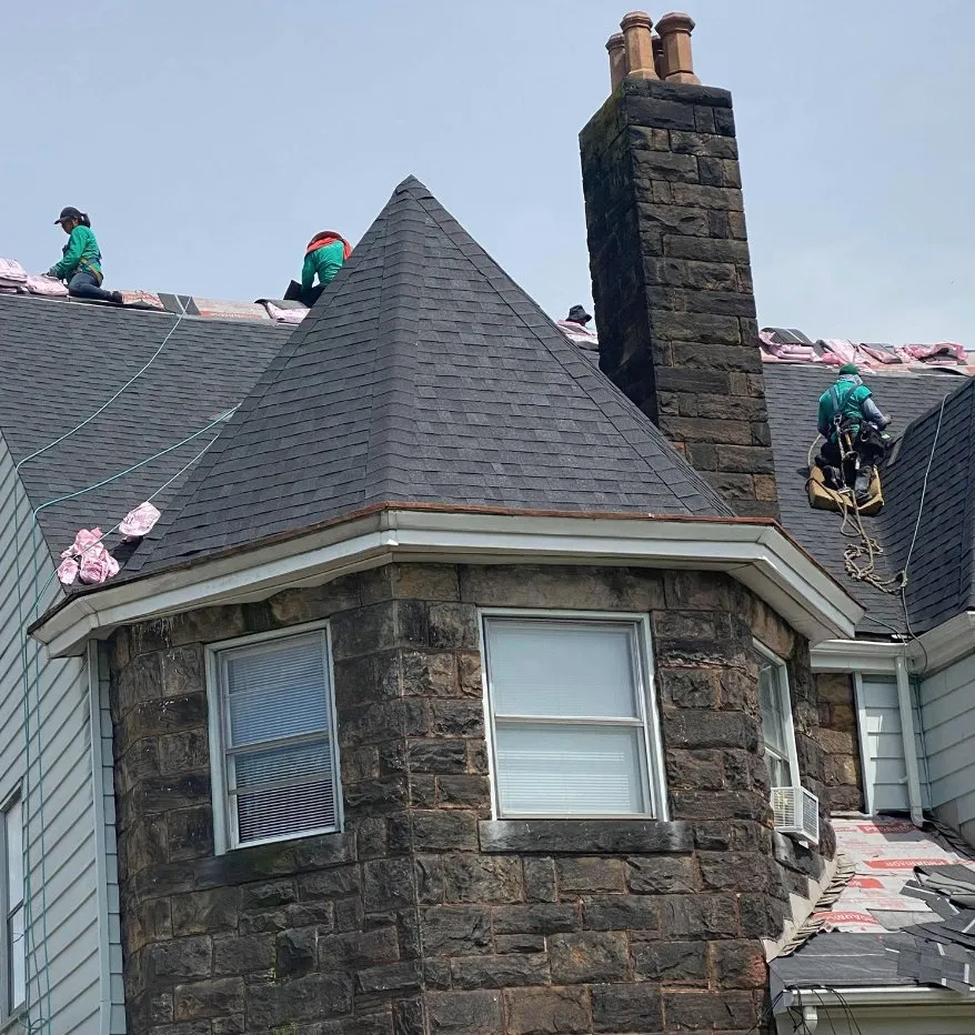 Slide of Forest Knoll Construction