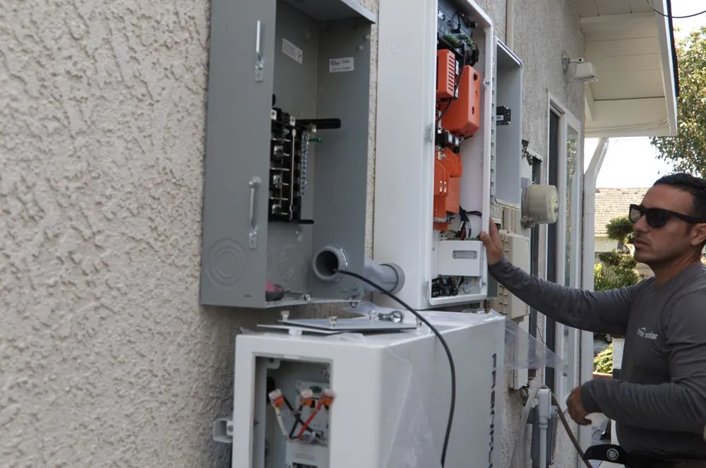 Slide of Forme Solar - Rancho Cucamonga