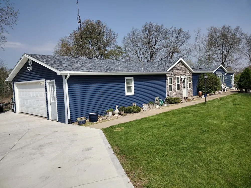 Slide of Fort Wayne Exteriors