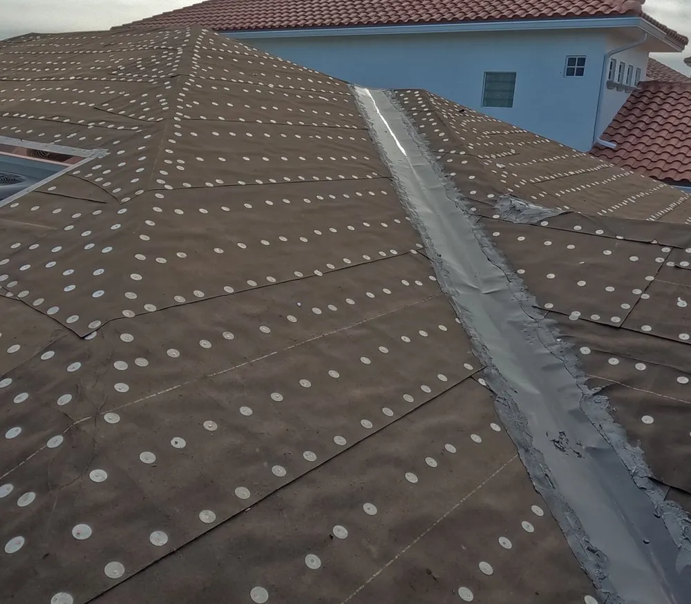 Slide of Forte Roofing