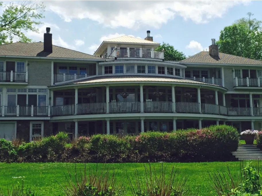 Slide of Forte Roofing