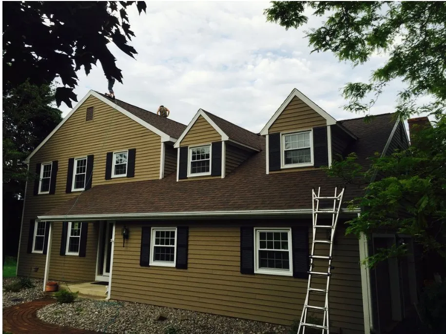 Slide of Forte Roofing