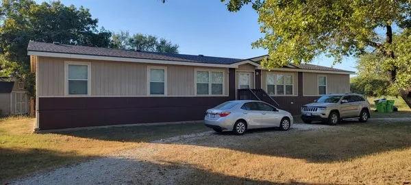 Forthman Roofing Logo