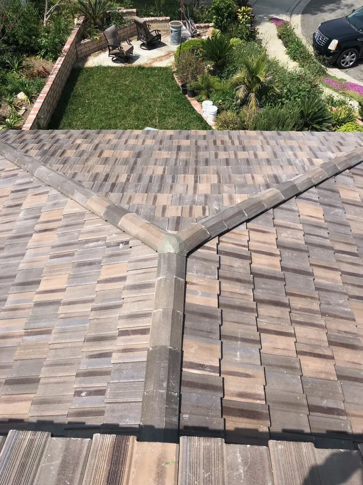 Slide of Fortified Roofing