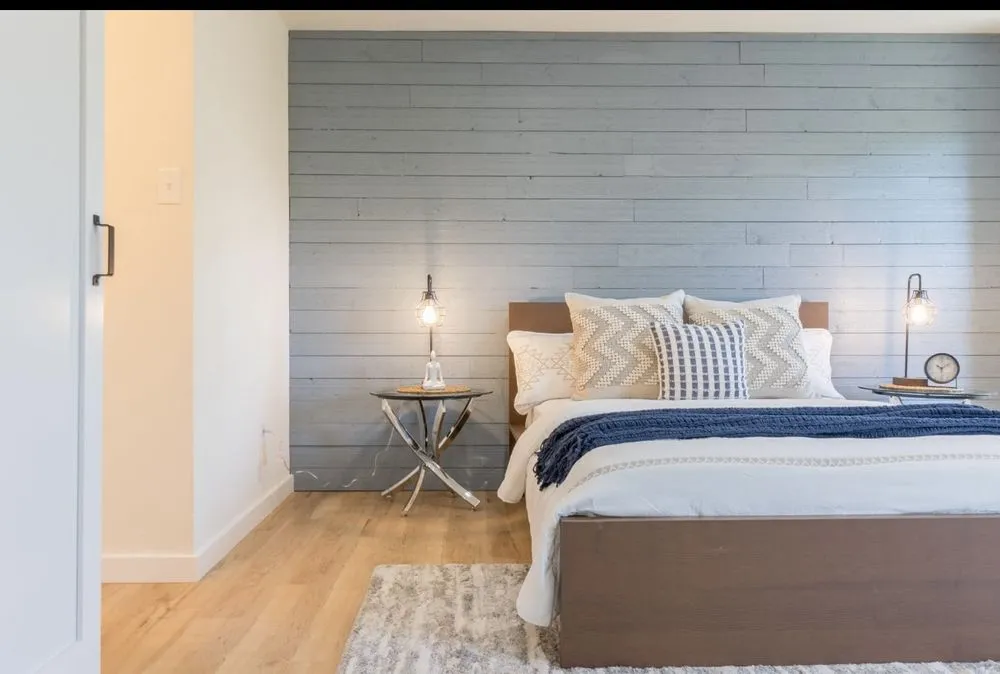 Slide of Forward Design & Build