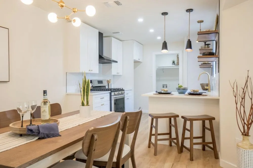 Slide of Forward Design & Build