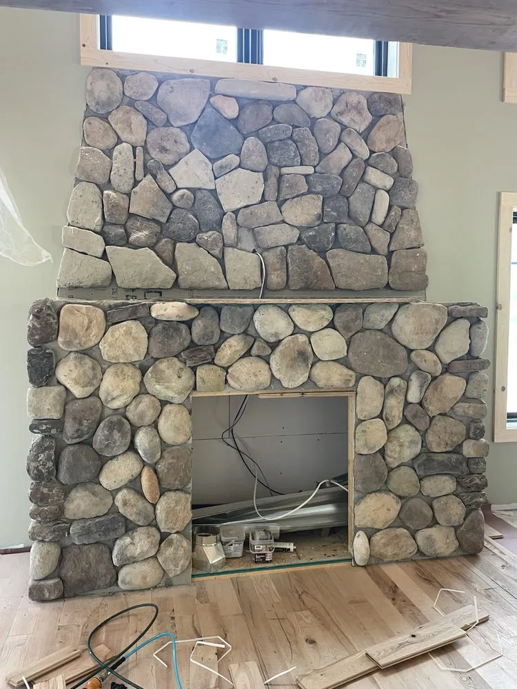 Slide of Foss Contracting