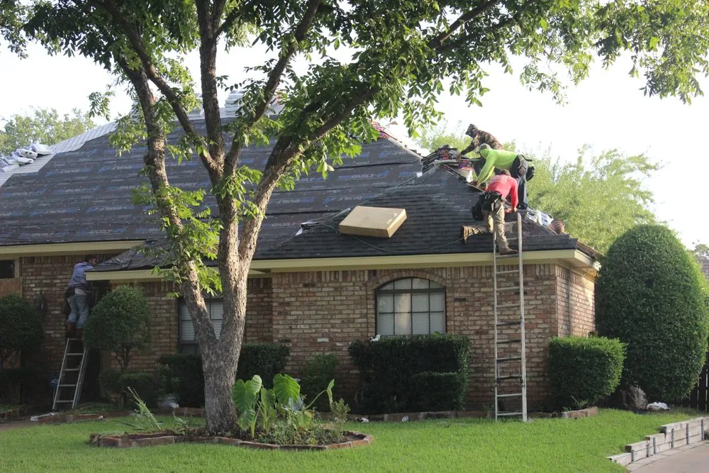 Slide of Foster's Construction and Roofing