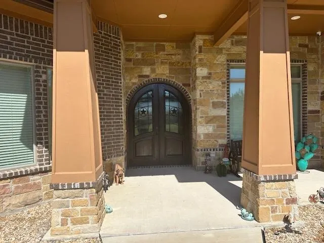 Slide of Four G Roofing