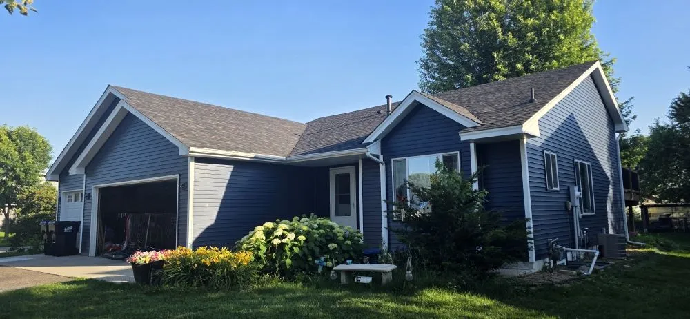 Slide of Four Seasons Builders