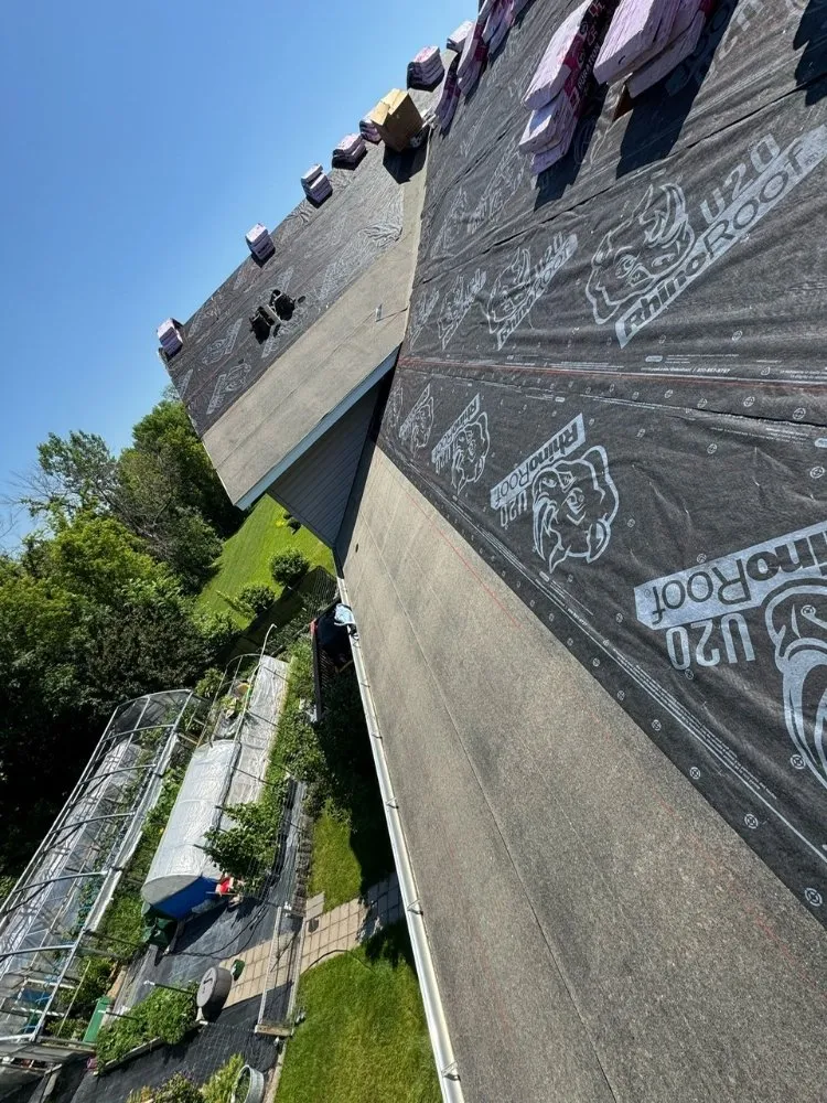 Slide of Four Seasons Builders