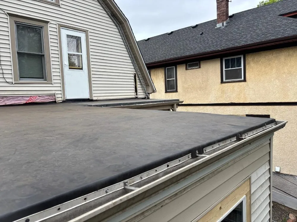 Slide of Four Seasons Builders