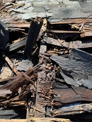 Four Seasons Construction Logo