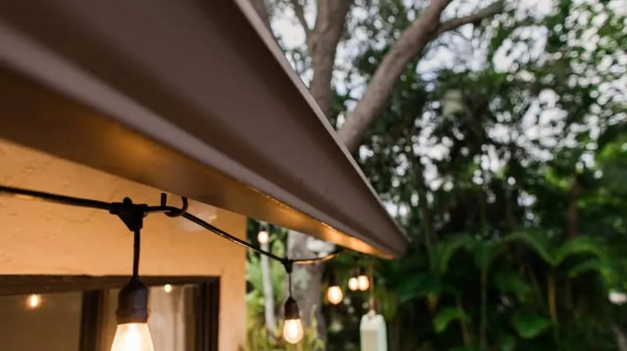 Slide of Four Seasons Construction