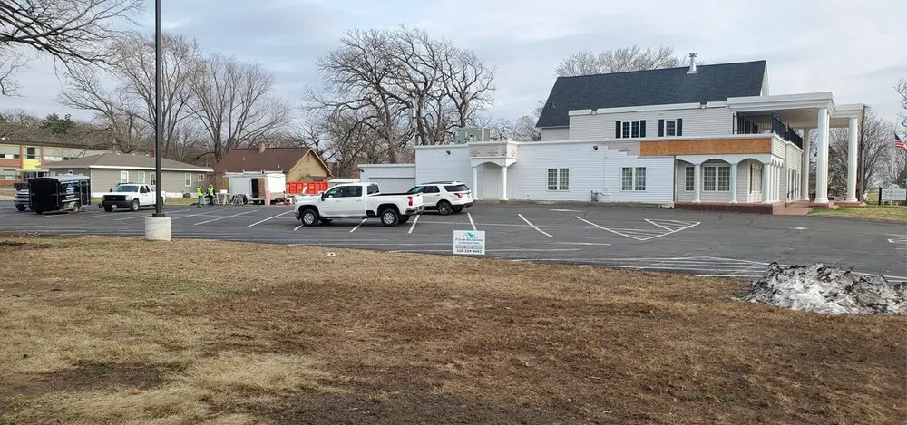 Slide of Four Seasons Contracting