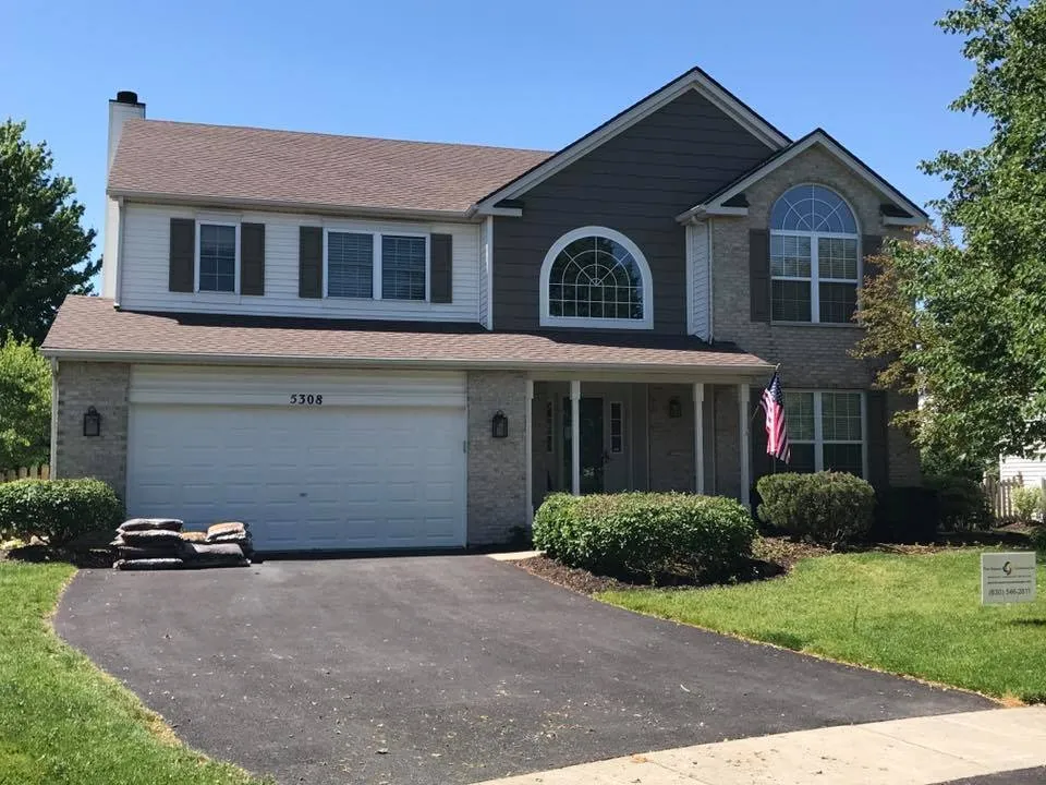 Slide of Four Seasons Contracting