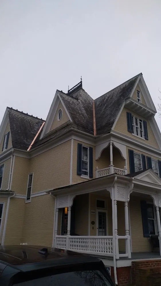 Slide of Four Seasons Home Improvement