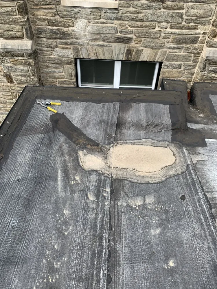 Slide of Four Seasons Roofing & Siding