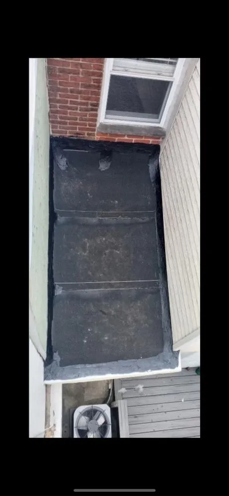 Slide of Four Seasons Roofing & Siding