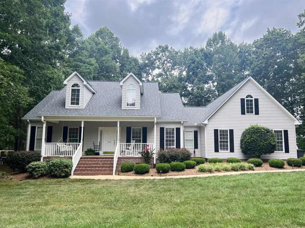 Slide of Four Seasons Roofing