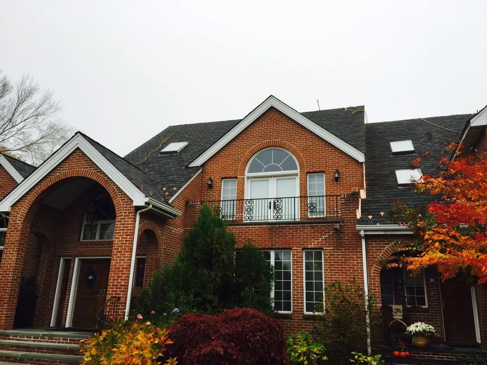 Slide of Four Seasons Roofing