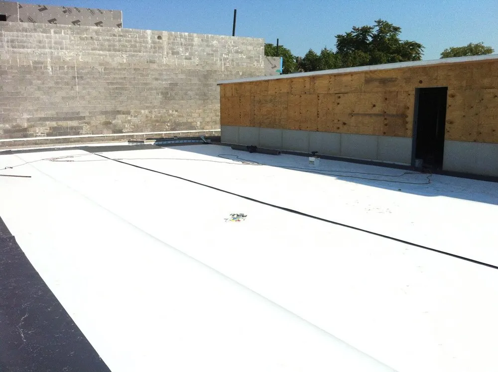 Slide of Four Seasons Roofing