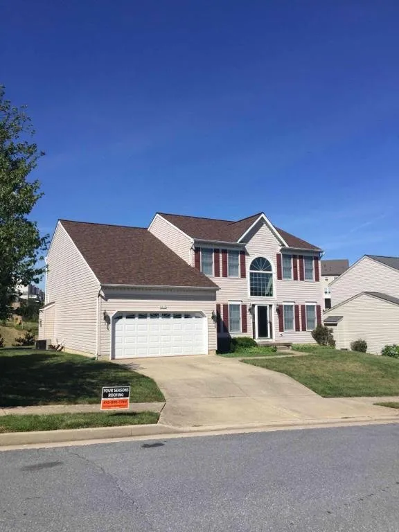 Slide of Four Seasons Roofing