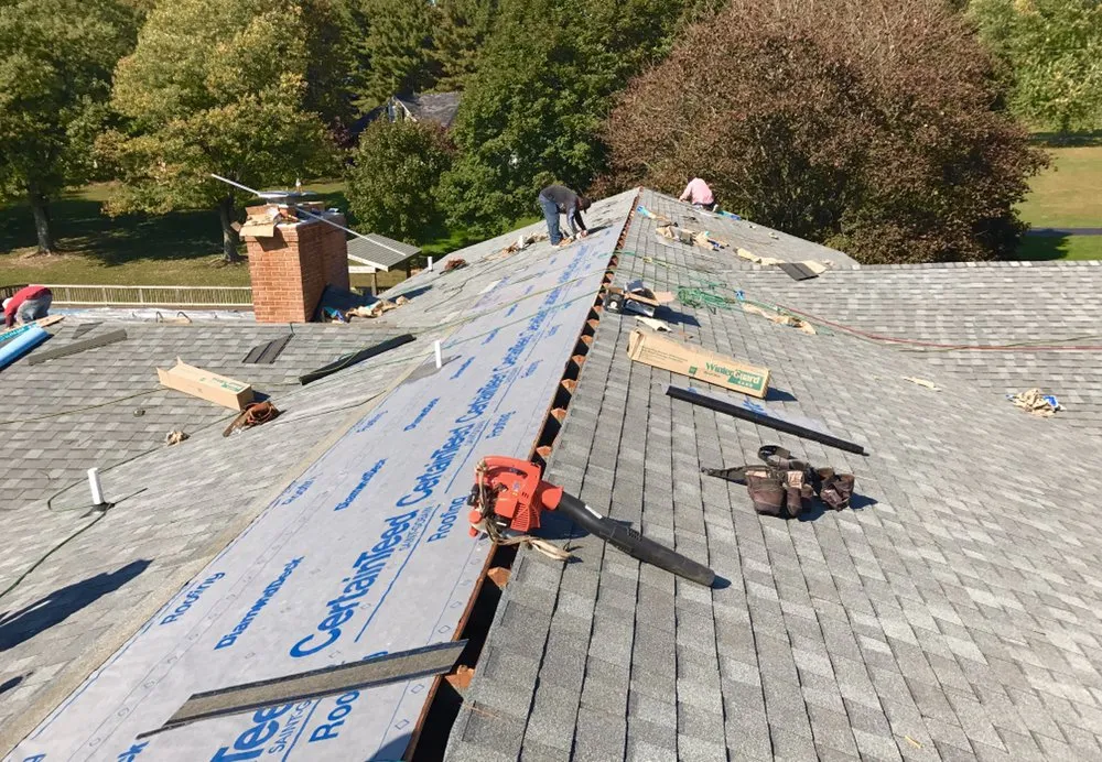 Slide of Four Seasons Roofing