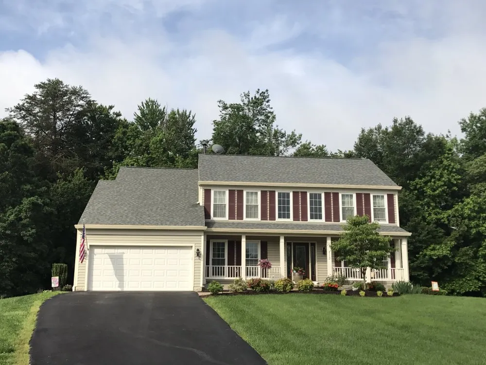 Slide of Four Seasons Roofing