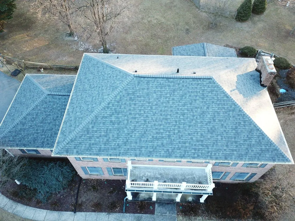 Slide of Four Seasons Roofing