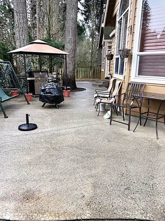 Slide of Four Sons Pressure Washing