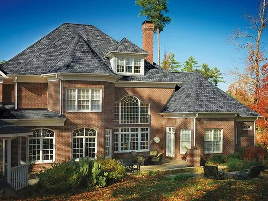 Four Star Roofing Logo