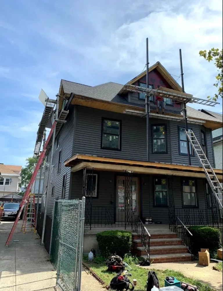 Slide of Fourseasons Masonry and Roofing