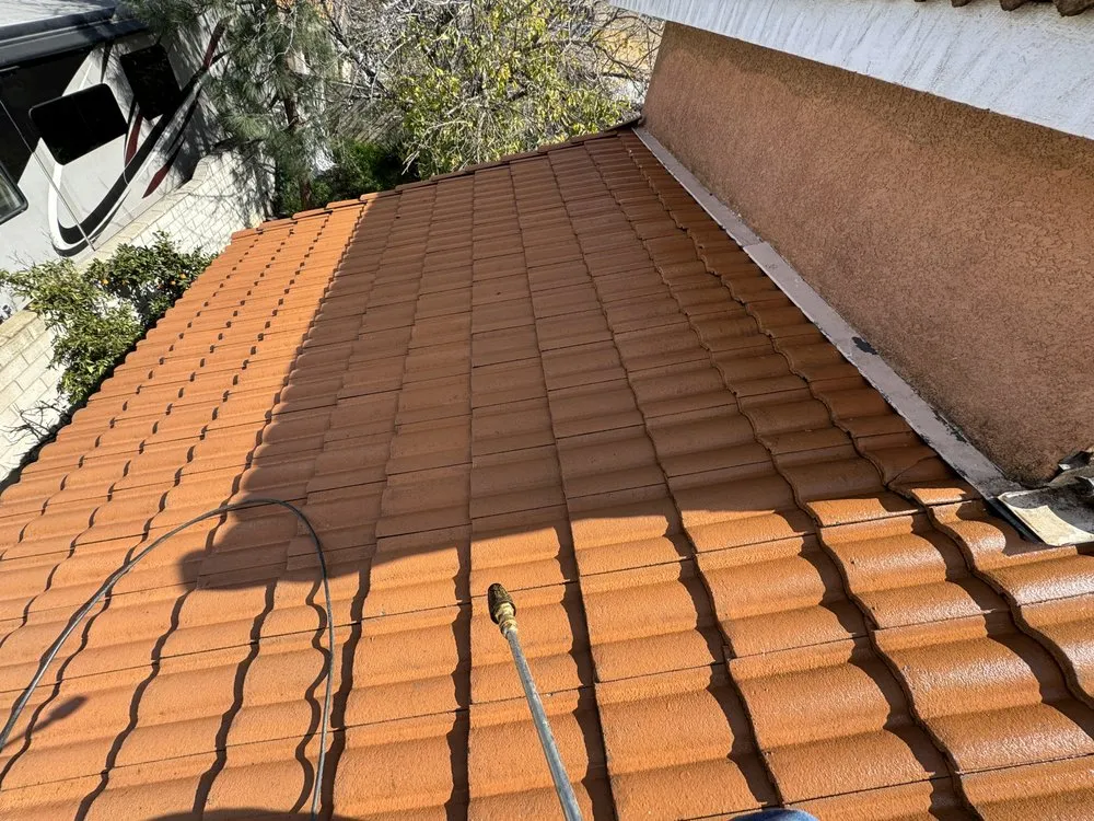 Slide of Foute Roofing