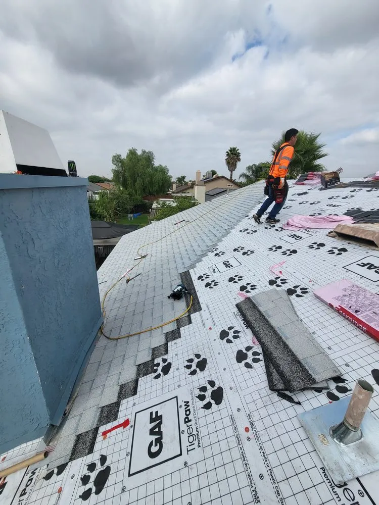 Slide of Foute Roofing